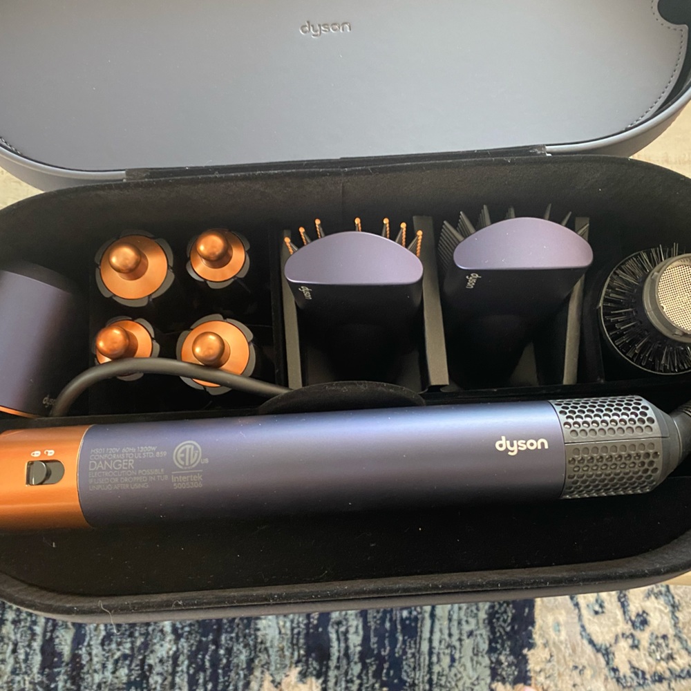 Dyson Air Wrap- Prussian Blue